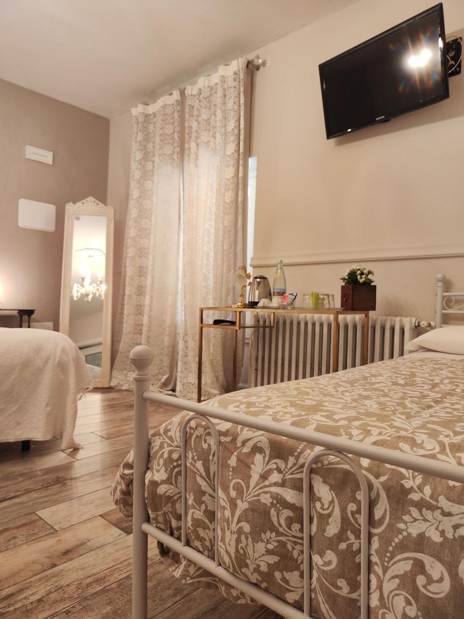 Bed and Breakfast Garda Relais Antica Romelia Montichiari Exterior foto